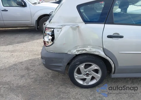 2004 Pontiac Vibe z USA, uszkodzony, nr VIN 5Y2SL62834Z463516